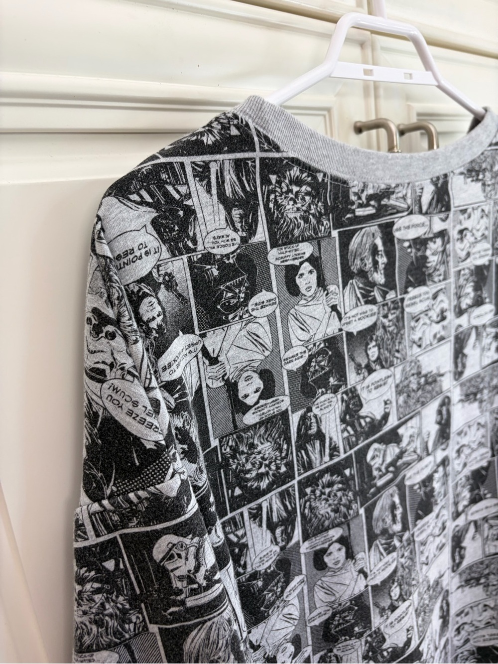 Star Wars women’s cropped graphic sweatshirt - Picture 7 of 12